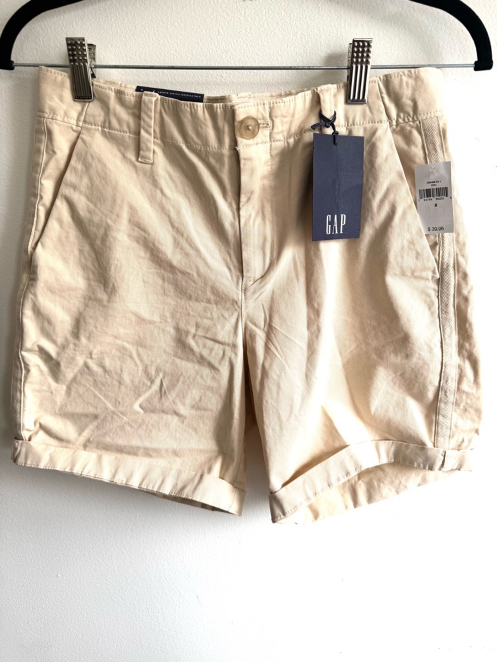 GAP Beige Women's Shorts